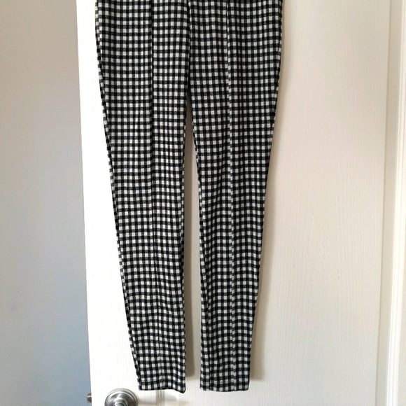 Checked Leggings - Picture 2 of 2